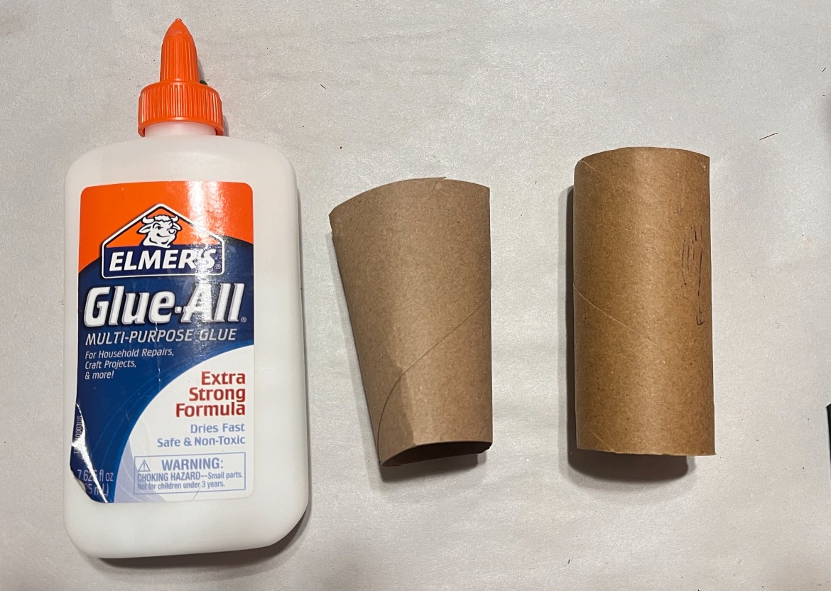 Candycorn decor using paper rolls